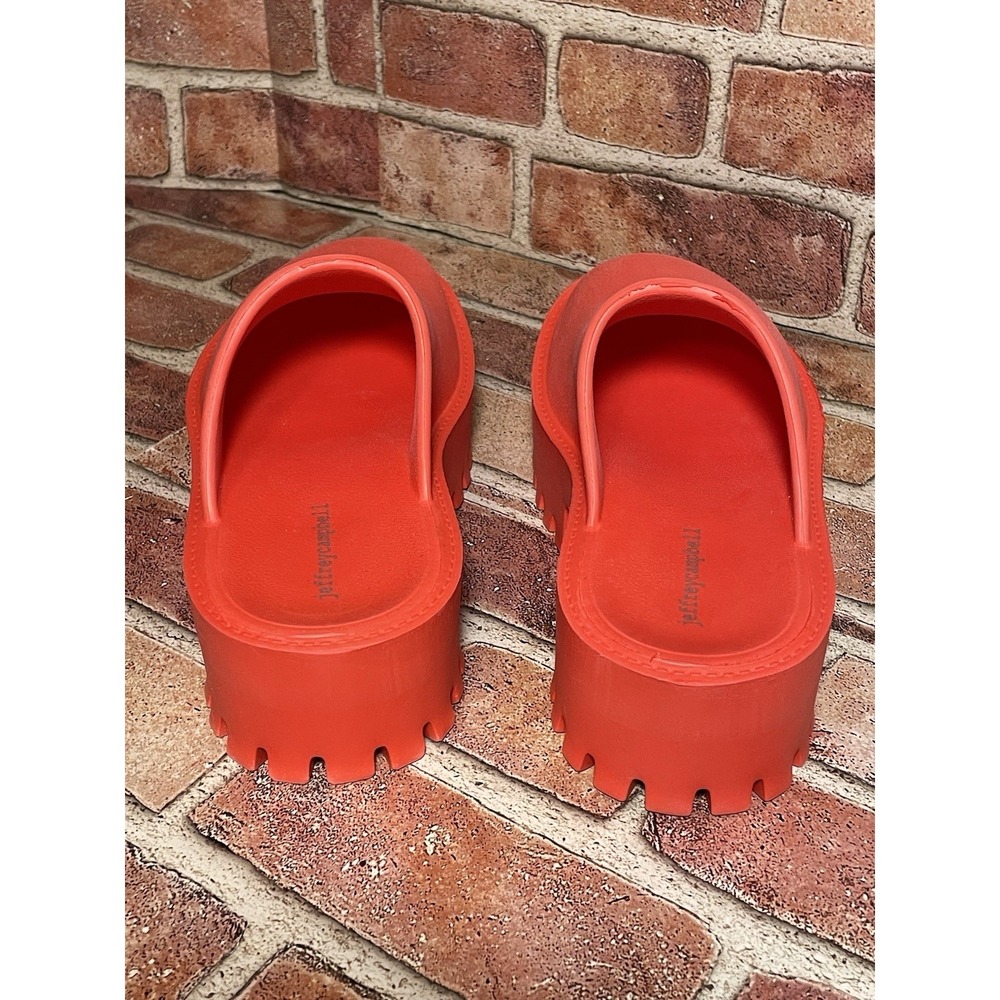 Jeffrey Campbell Bubblegum Red Platform Clogs Lug Sole Mules Womens Size 7 38 - Picture 3 of 8